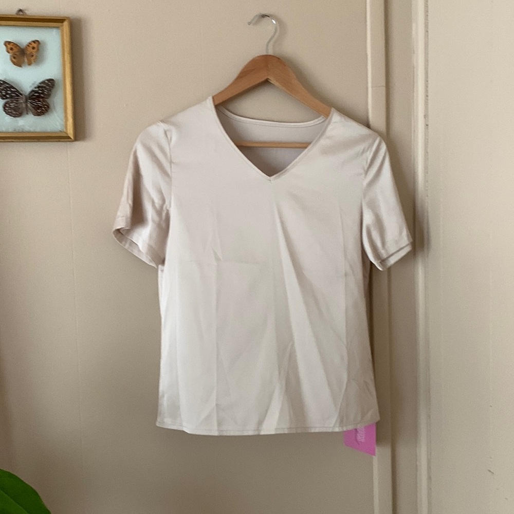 [NWT] Sunnies Short Sleeve Cream Top Size M
